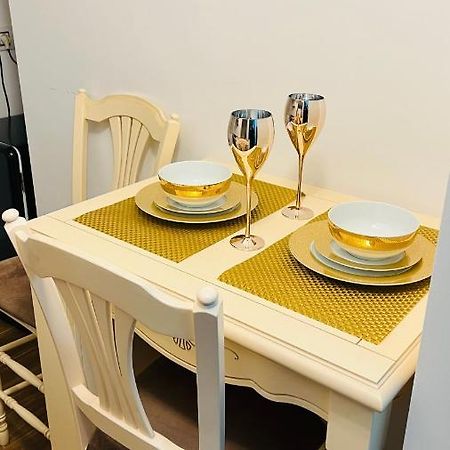 Apartament Garsoniera Lux Centru Pietonal Tirgu - Jiu Târgu Jiu Zewnętrze zdjęcie