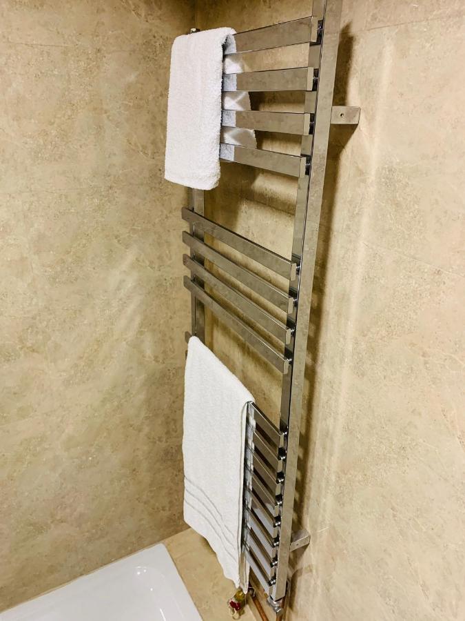 Apartament Garsoniera Lux Centru Pietonal Tirgu - Jiu Târgu Jiu Zewnętrze zdjęcie